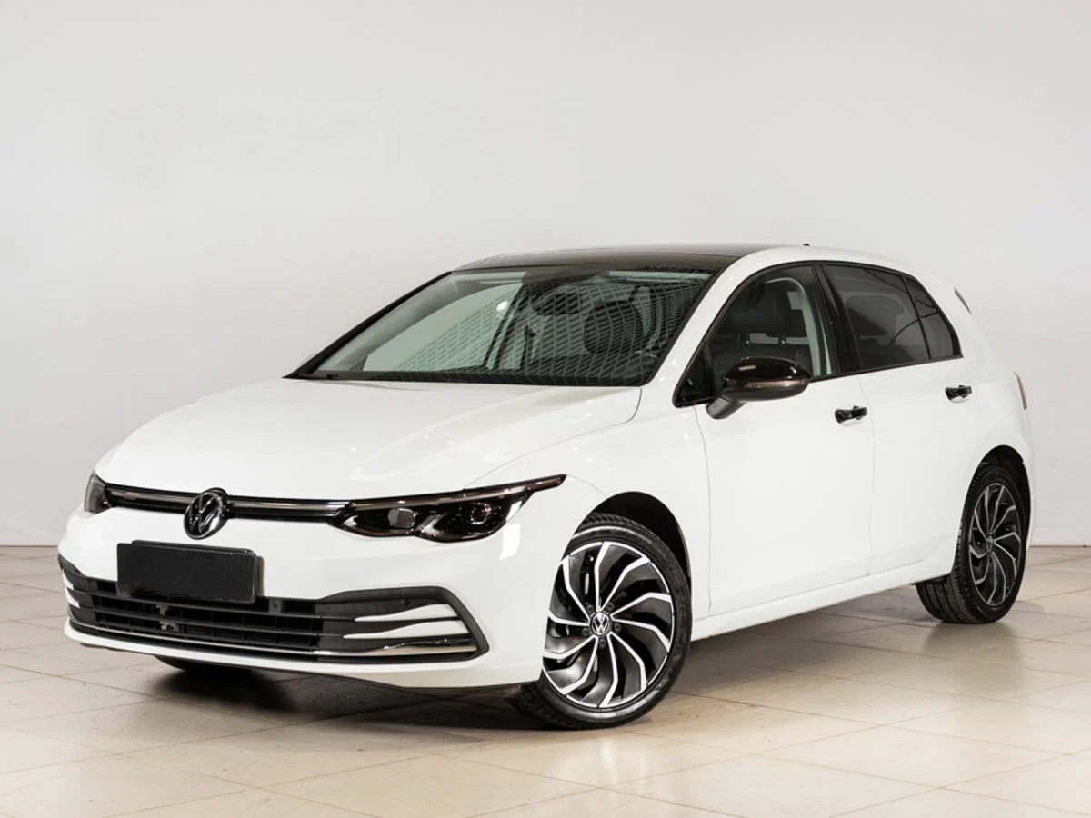 Volkswagen Golf в наличии по цене от 1 292 000 рублей